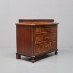 1324 2038 CHEST OF DRAWERS